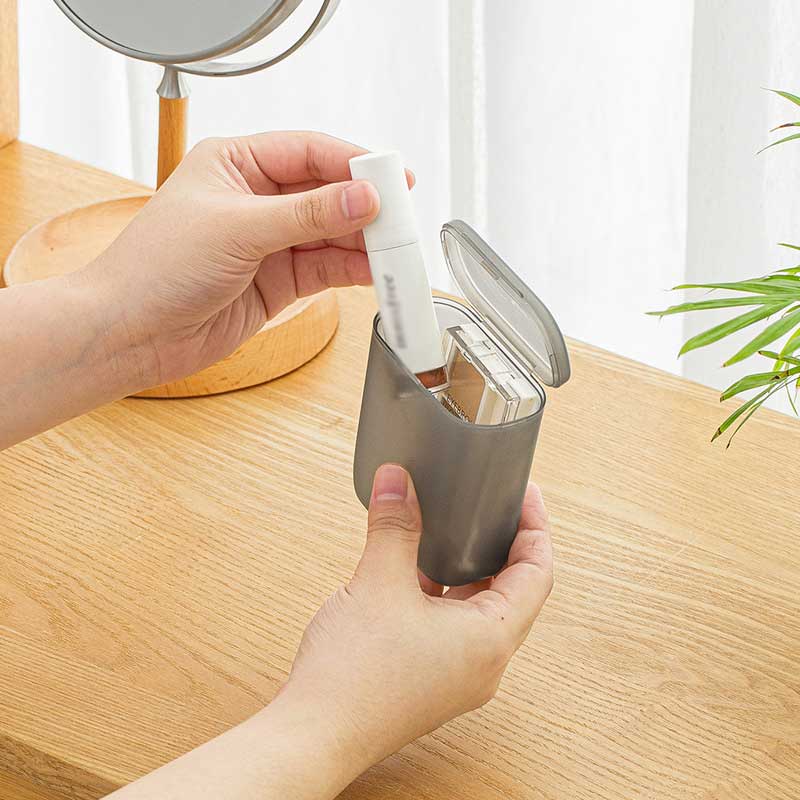 صندوق تخزين شفاف لتنظيم الكابل - مراجعة Desk Cable Organizer وسعره